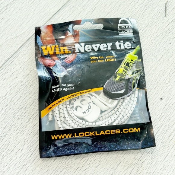New LOCK LACES New White Shoe Laces Sneakers One Size Stretch Marathon Running - Picture 1 of 5